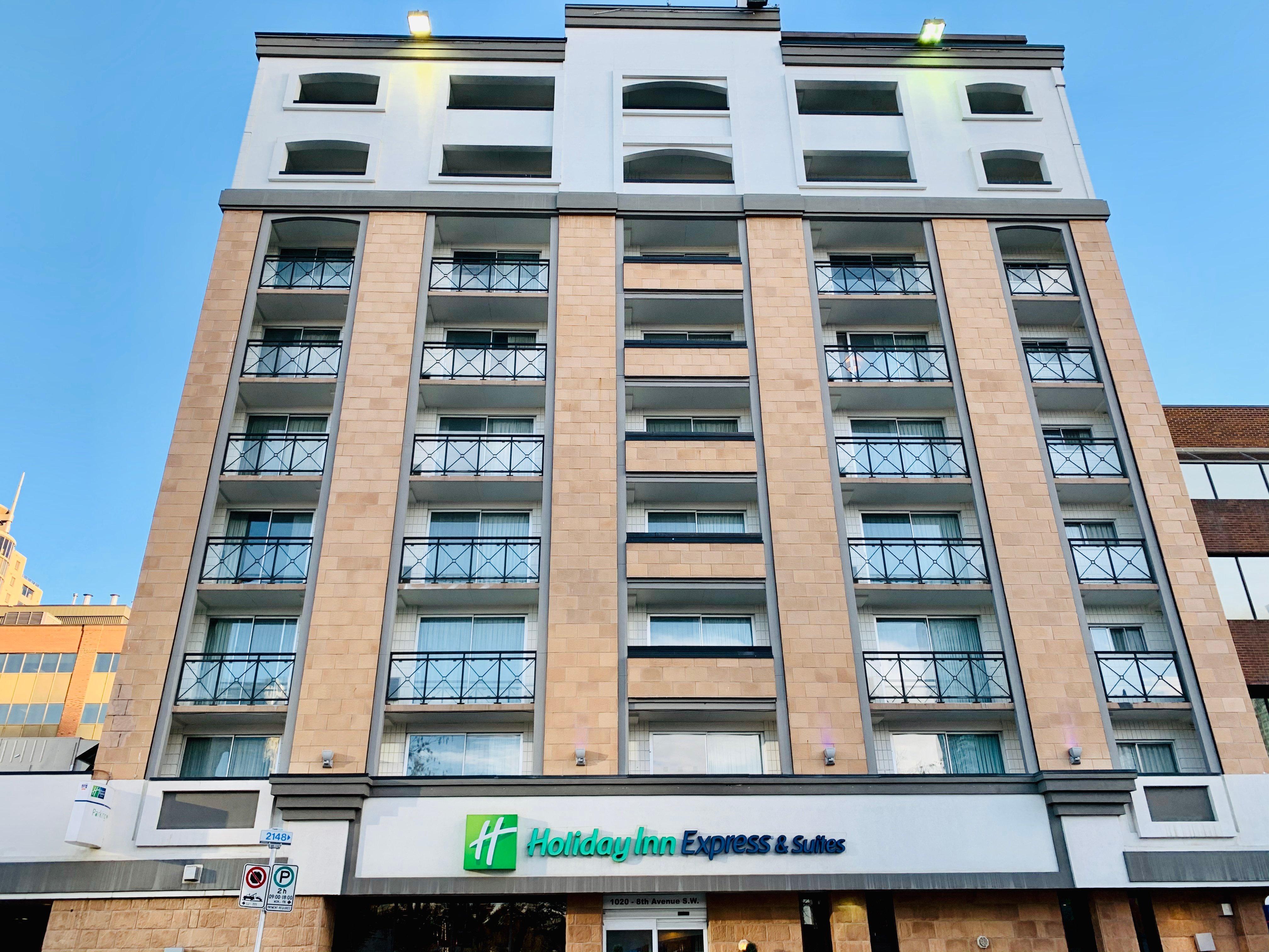 Holiday Inn Express And Suites Calgary By Ihg Extérieur photo