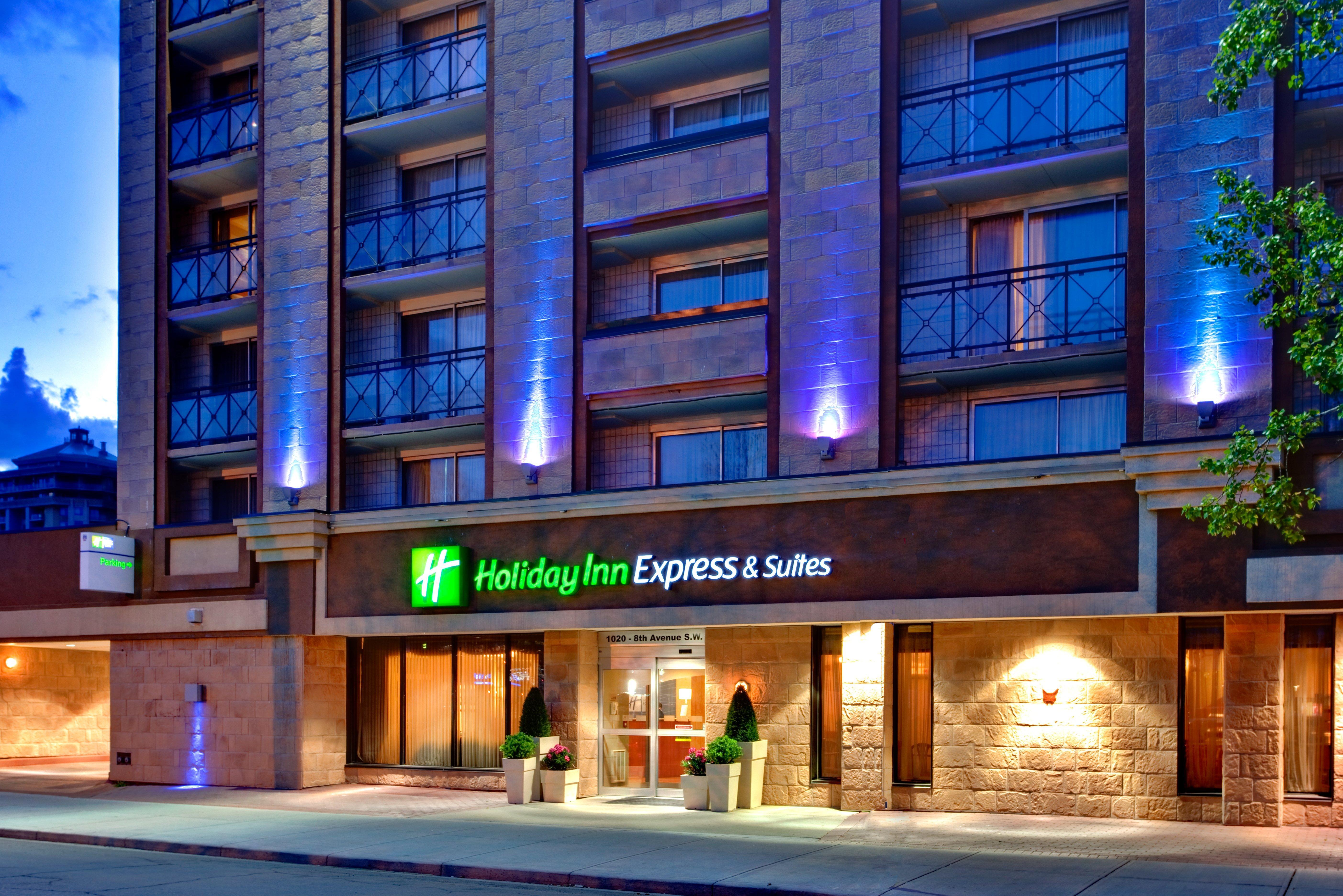 Holiday Inn Express And Suites Calgary By Ihg Extérieur photo