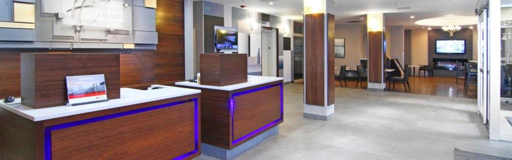 Holiday Inn Express And Suites Calgary By Ihg Extérieur photo