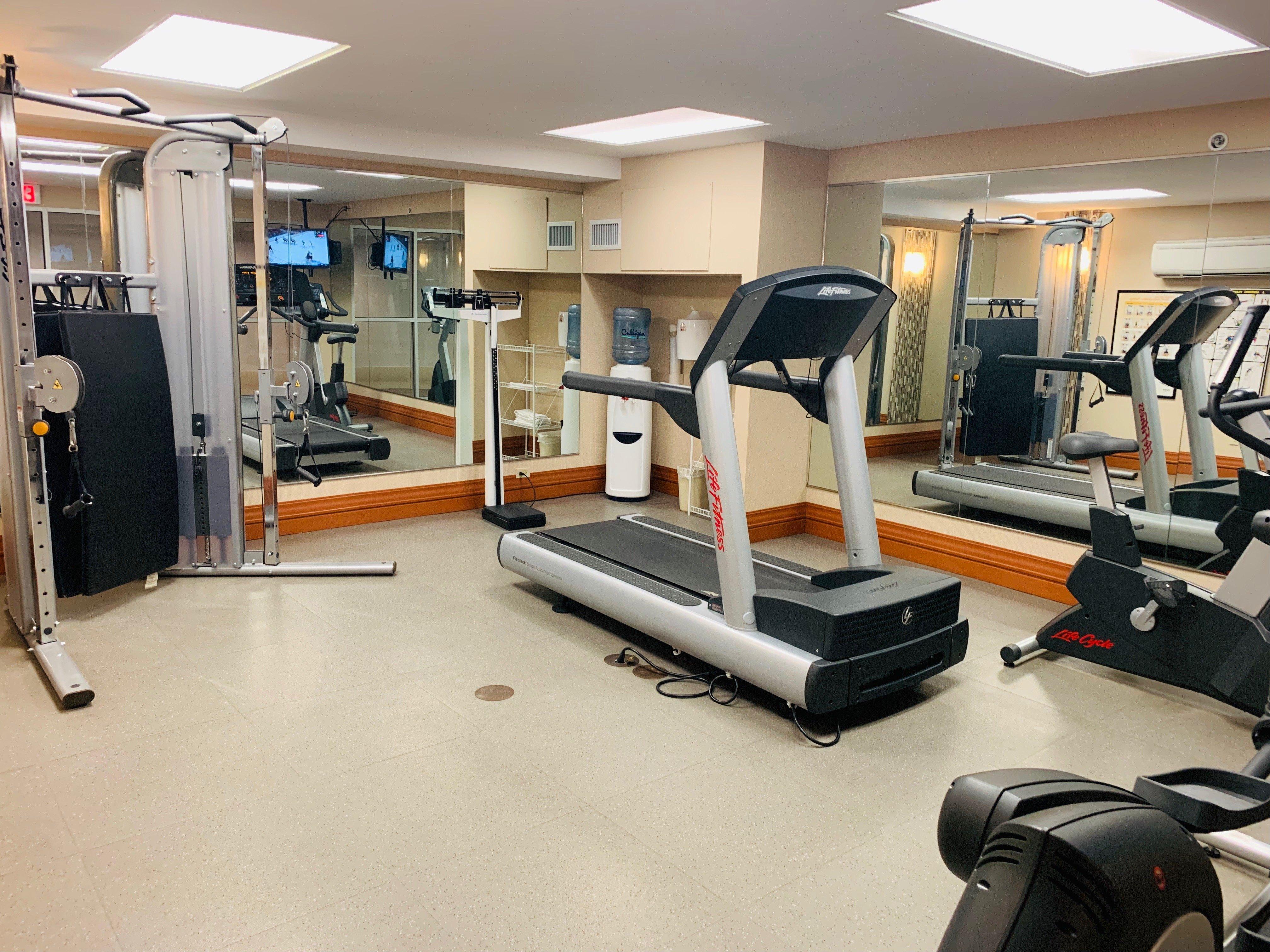 Holiday Inn Express And Suites Calgary By Ihg Extérieur photo