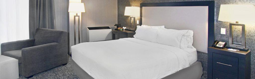 Holiday Inn Express And Suites Calgary By Ihg Extérieur photo